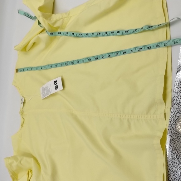 Uniqlo Light Yellow Long Sleeve Top Oversized Small - Picture 8 of 8